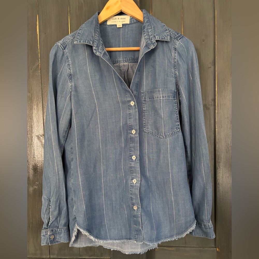 Anthropologie Cloth & Stone Indigo Chambray Blouse sz XS